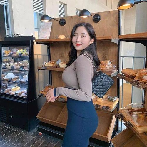青绝剑满v公益服下载
